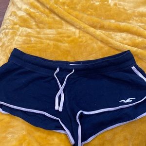 Vintage Hollister booty shorts